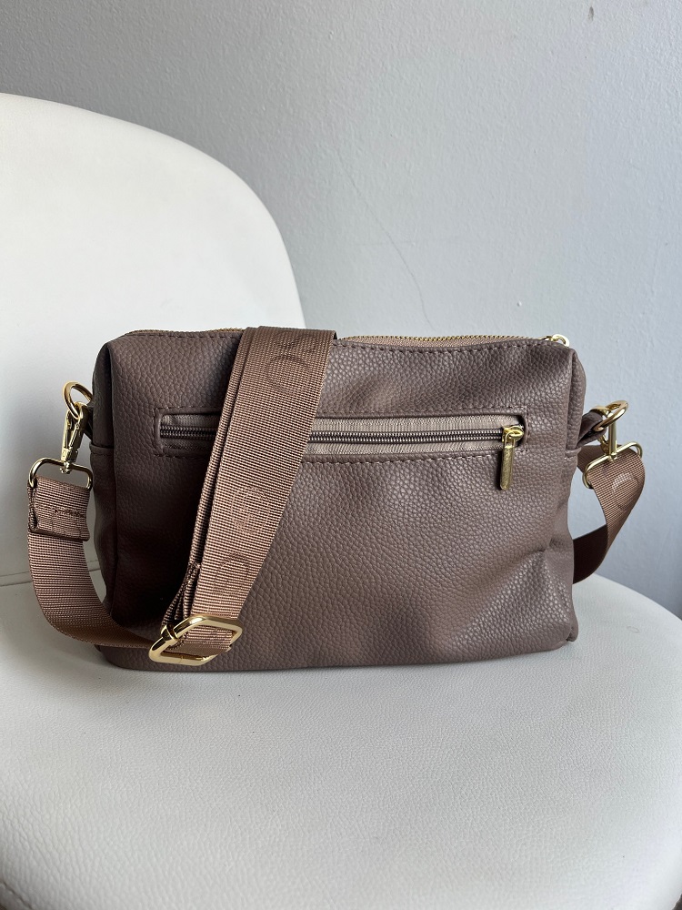 Hnedosivá crossbody kabelka GROSSO - praktická na každý deň