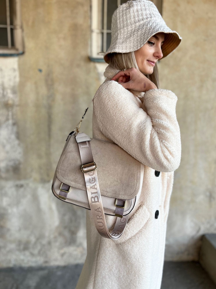 Béžová crossbody Laura Biaggi - praktická kabelka do práce