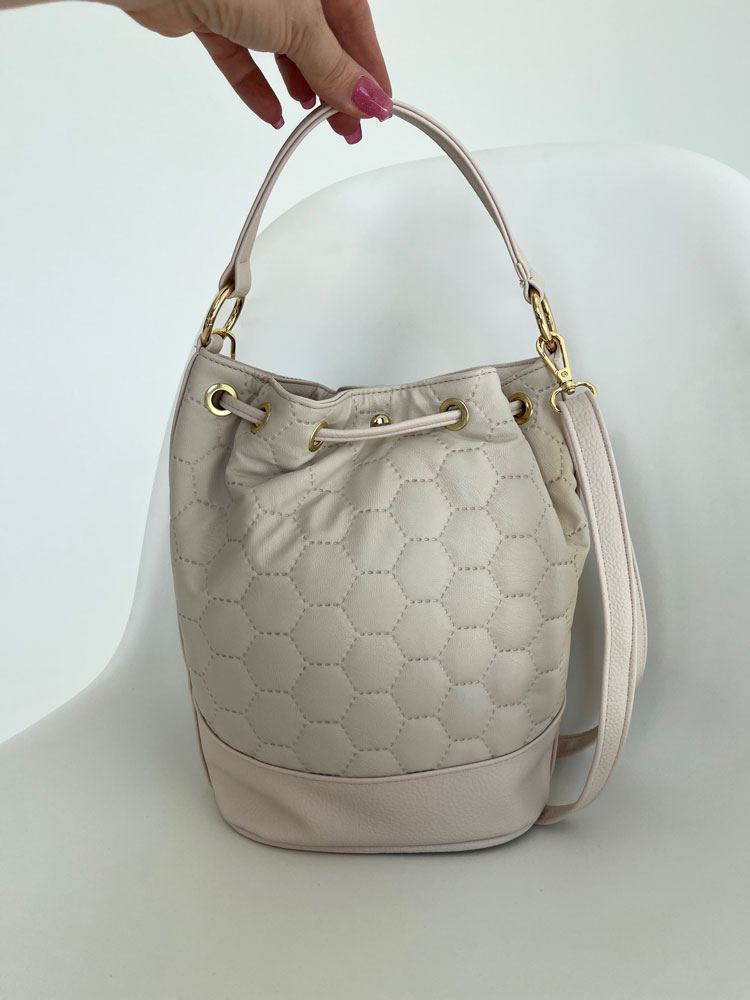Béžová kabelka v tvare vačku Laura Biaggi DX-E-106-beige