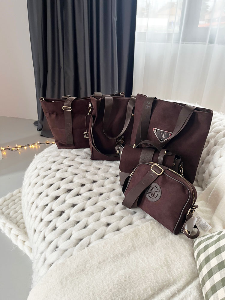 Semišová kabelka na rameno Laura Biaggi DX-2126-chocoZAM