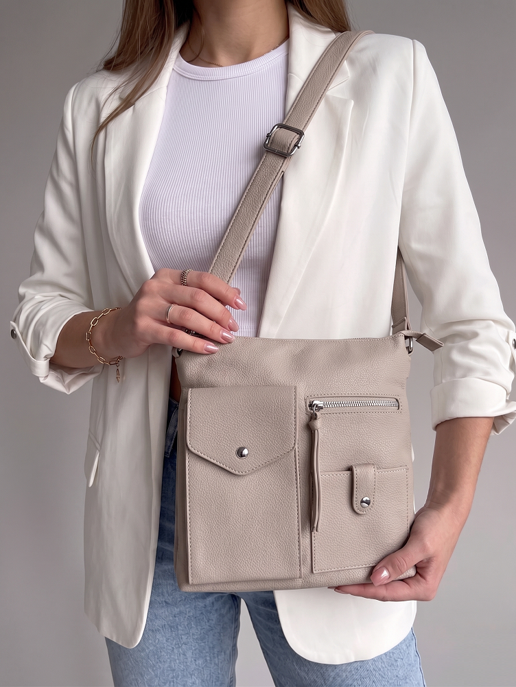 Praktická hnedá crossbody kabelka s priehradkami a vreckami